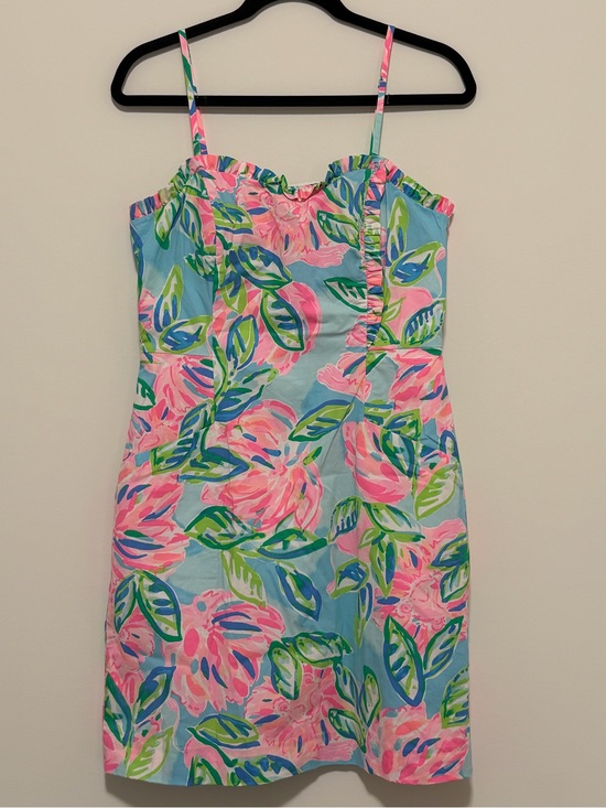 Lilly Pulitzer Dresses & Skirts - Lilly Pulitzer Size 6 Totally Blossom Brenda Stretch Mini Dress Preppy Resort
